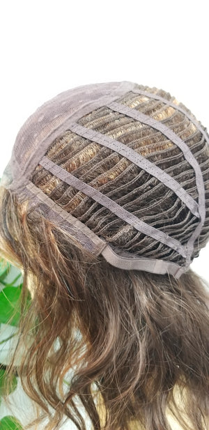 Lees10082 (Lace Front)