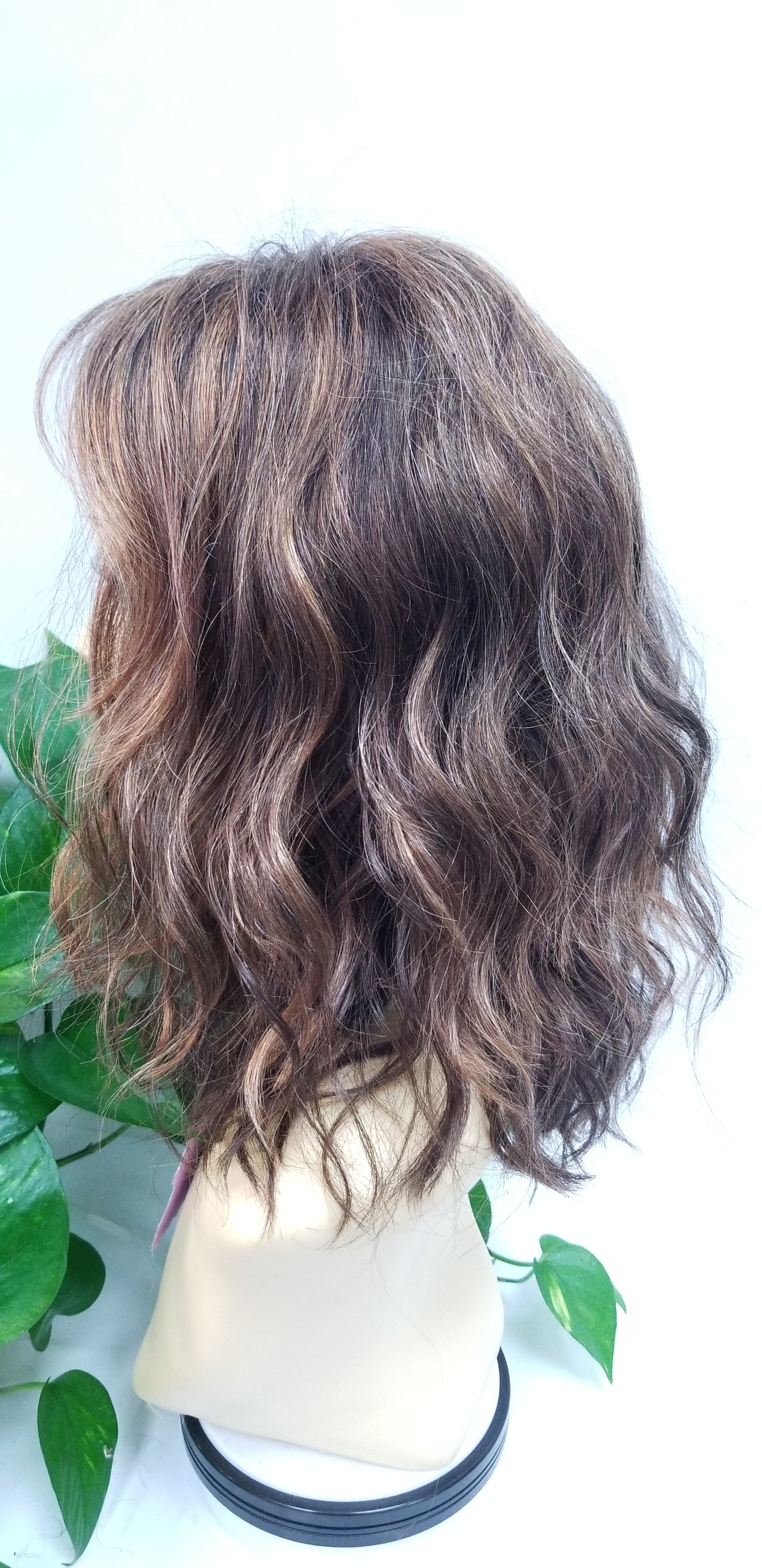 Lees10082 (Lace Front)